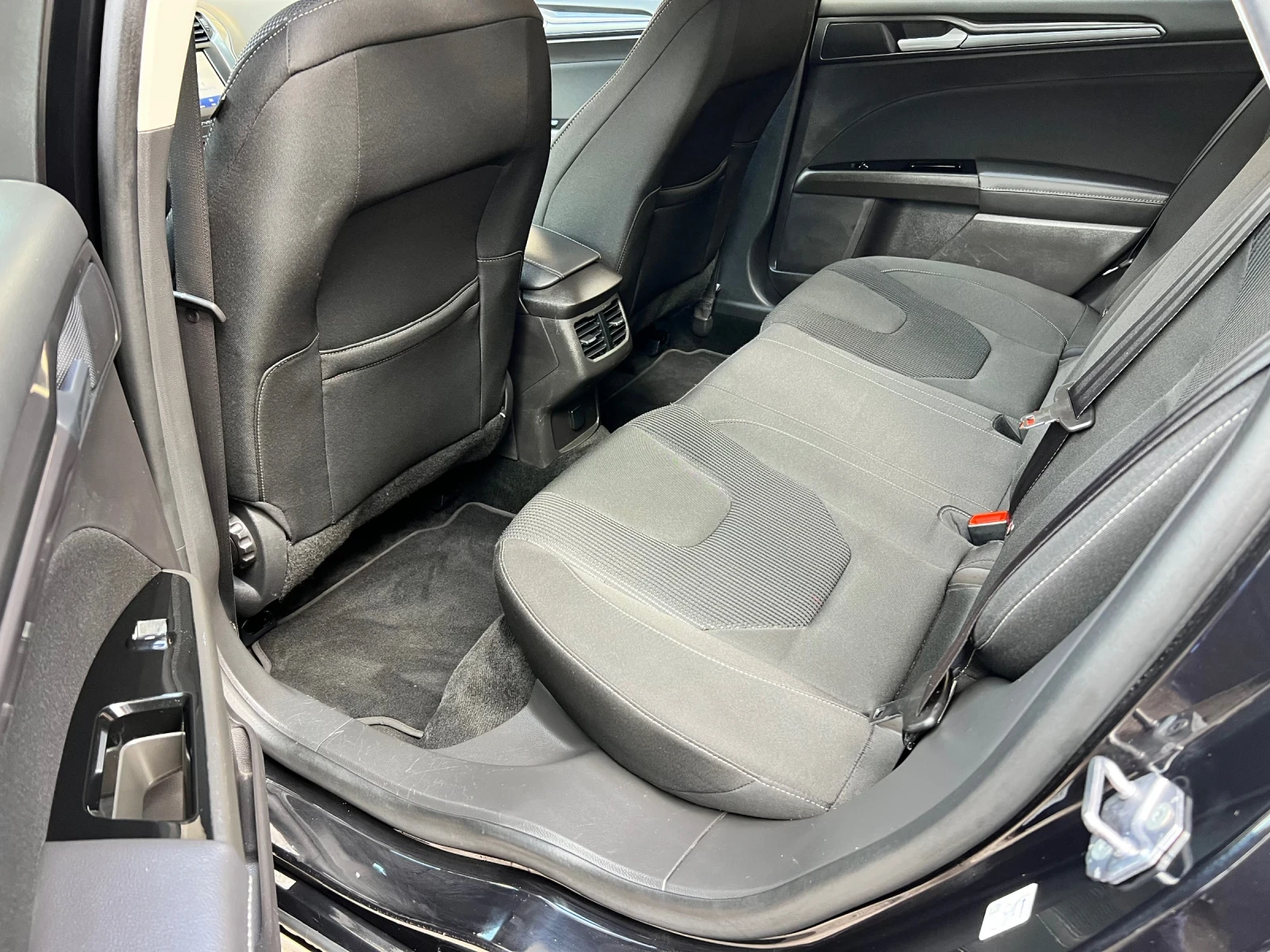Ford Mondeo 2.0 ECOBLUE TITANIUM BUSINESS  | Mobile.bg � ����������� 16