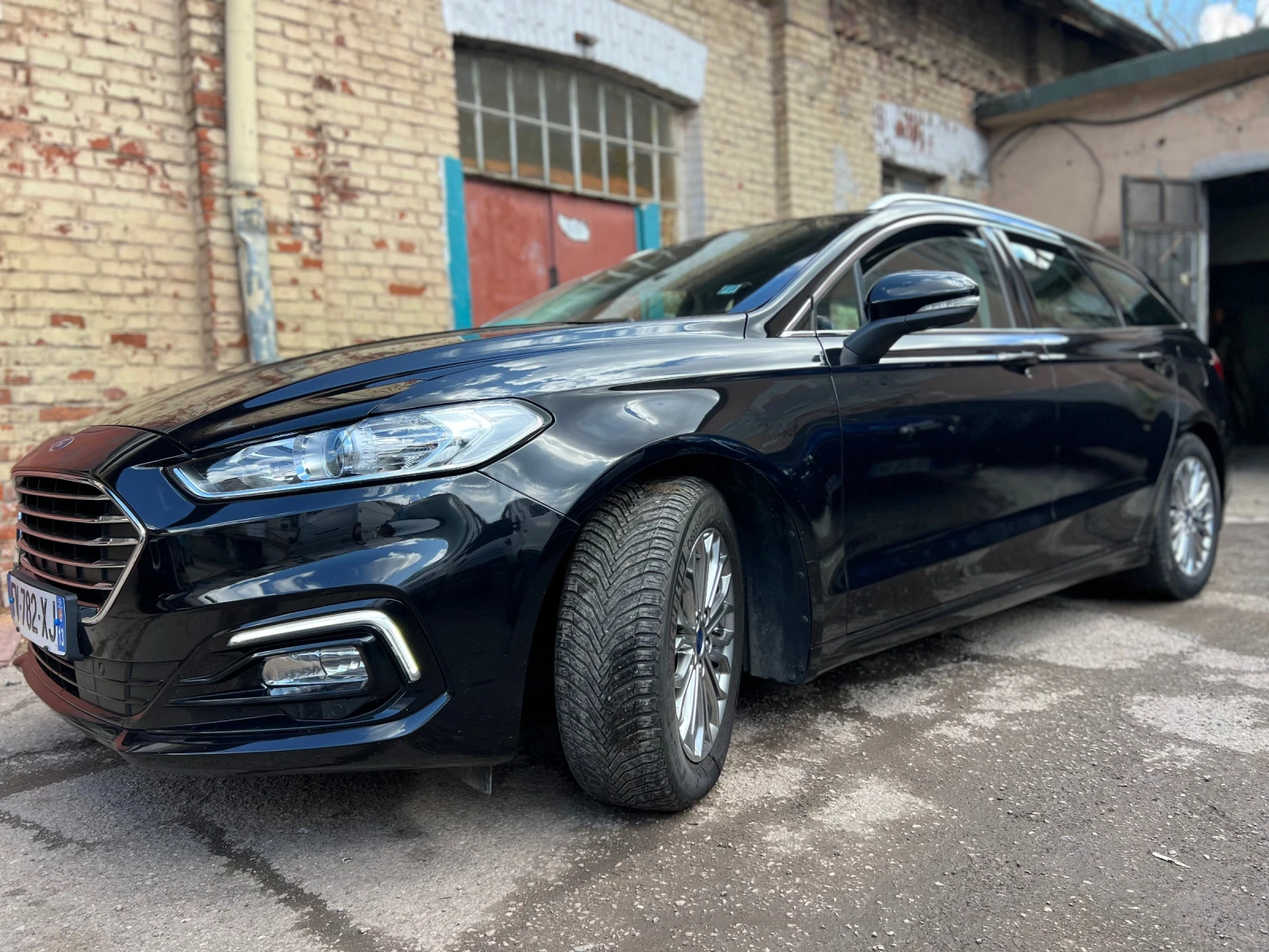 Ford Mondeo 2.0 ECOBLUE TITANIUM BUSINESS  | Mobile.bg — изображение 1