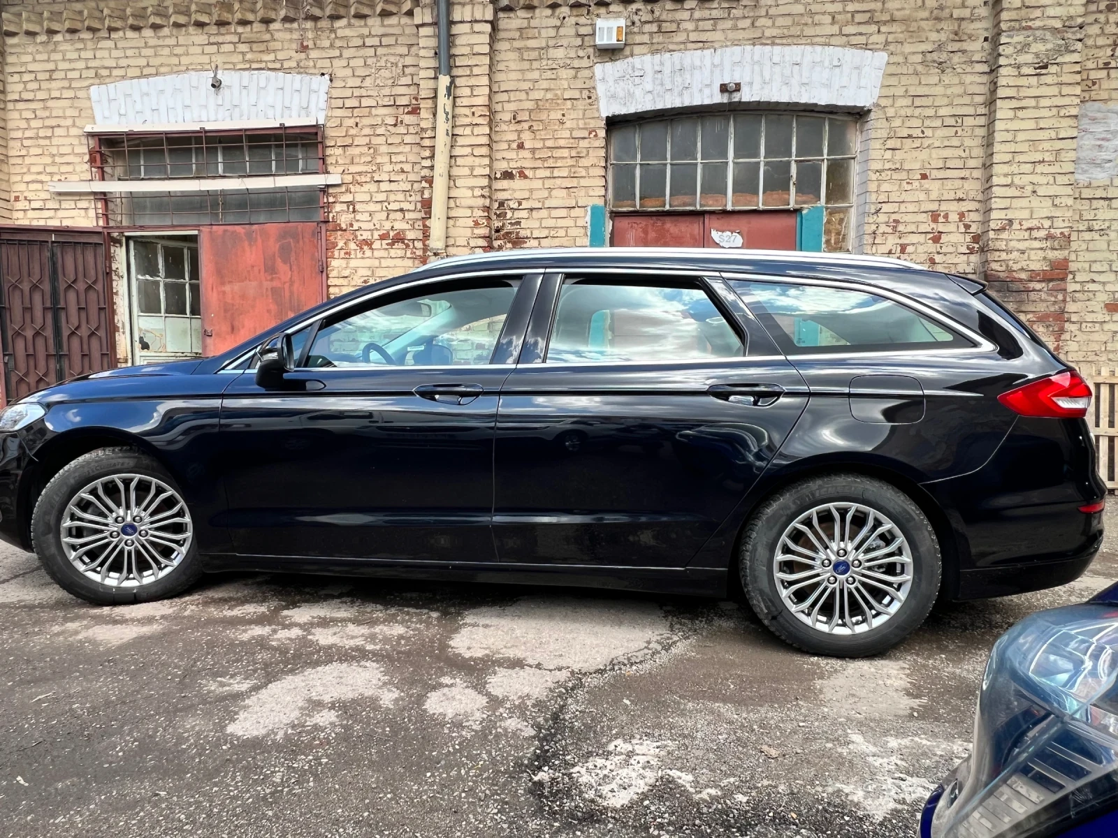 Ford Mondeo 2.0 ECOBLUE TITANIUM BUSINESS  - изображение 9