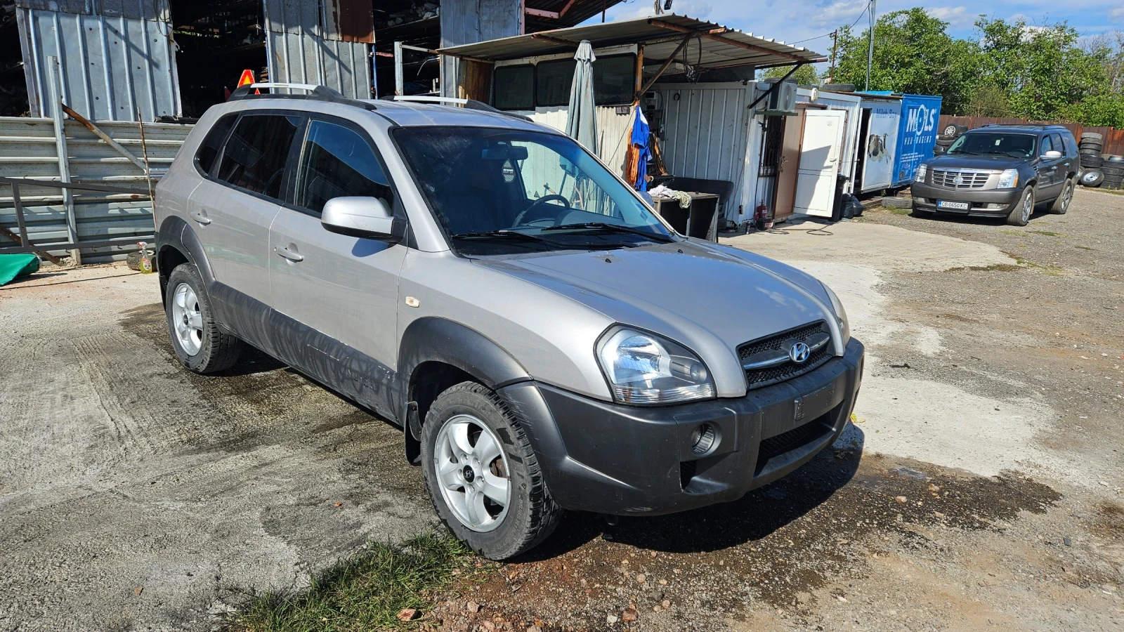 Hyundai Tucson 2.0crdi/на части  - изображение 2