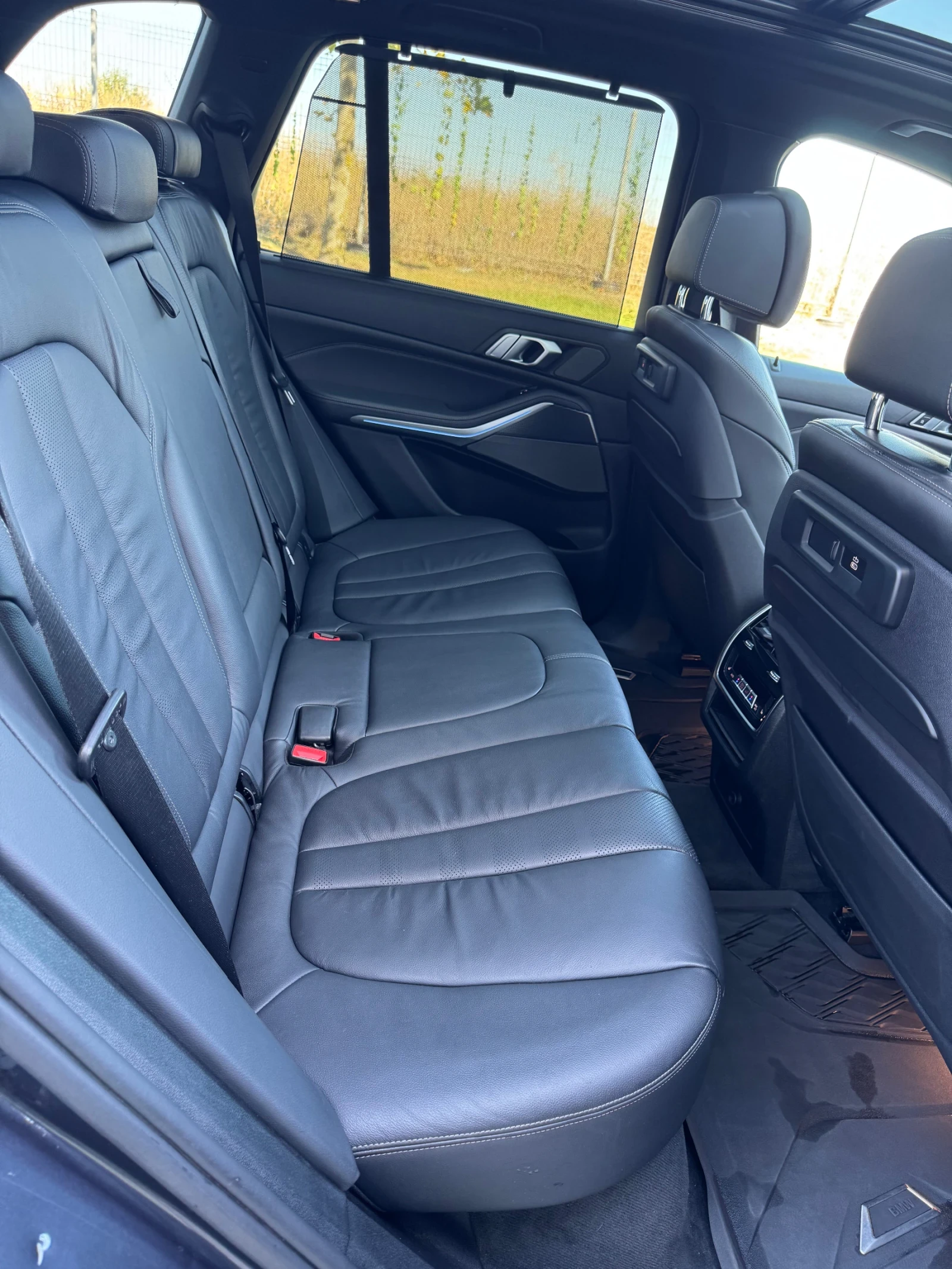 BMW X5  4.0i /Swarowski/Distronic/43 хил км - изображение 10