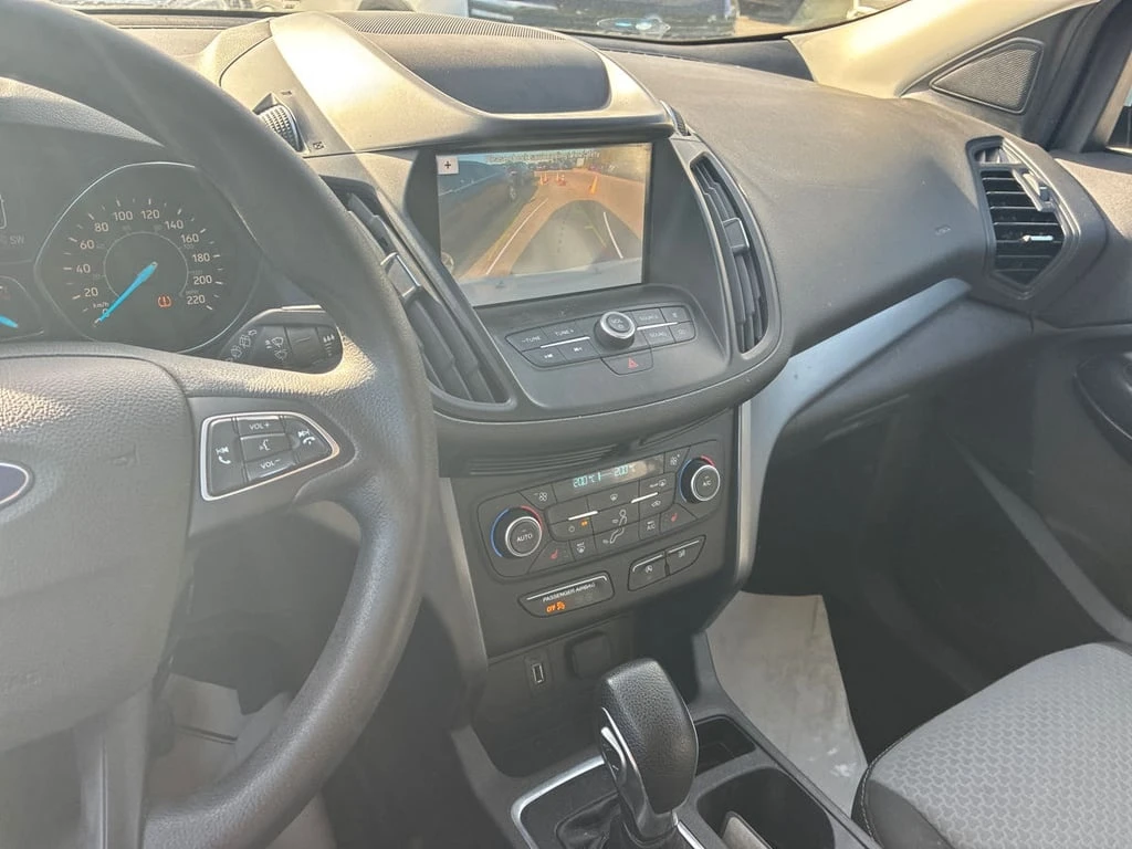 Ford Escape * SE * CARFAX * БЕЗ ПЪРВОНАЧАЛНА ВНОСКА - изображение 9