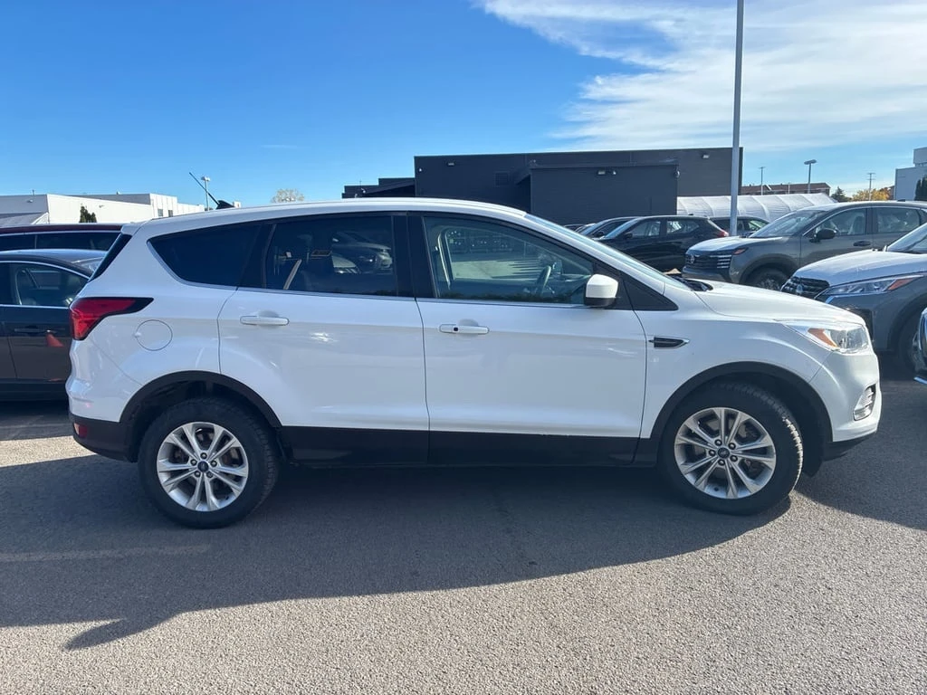 Ford Escape * SE * CARFAX * БЕЗ ПЪРВОНАЧАЛНА ВНОСКА - изображение 3