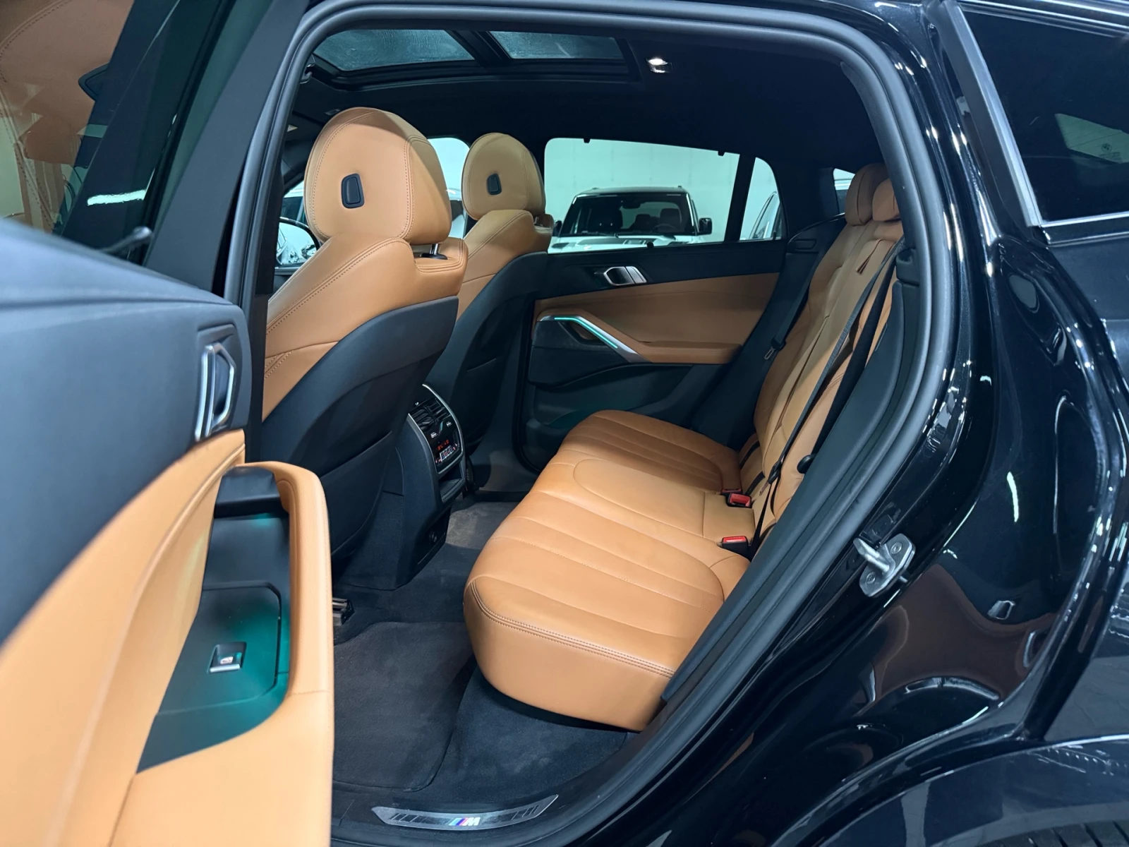 BMW X6 XDrive40i M-Sport , снимка 14 - Автомобили и джипове - 53824727