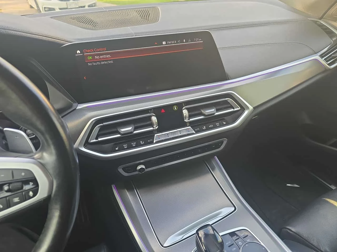 BMW X5 xDrive40i /360/HUD/M Пакет, снимка 9 - Автомобили и джипове - 54581070