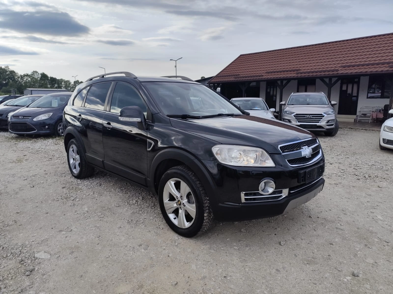 Chevrolet Captiva 2.0 дизел  Facelift 4х4 Италия, снимка 3 - Автомобили и джипове - 54620670