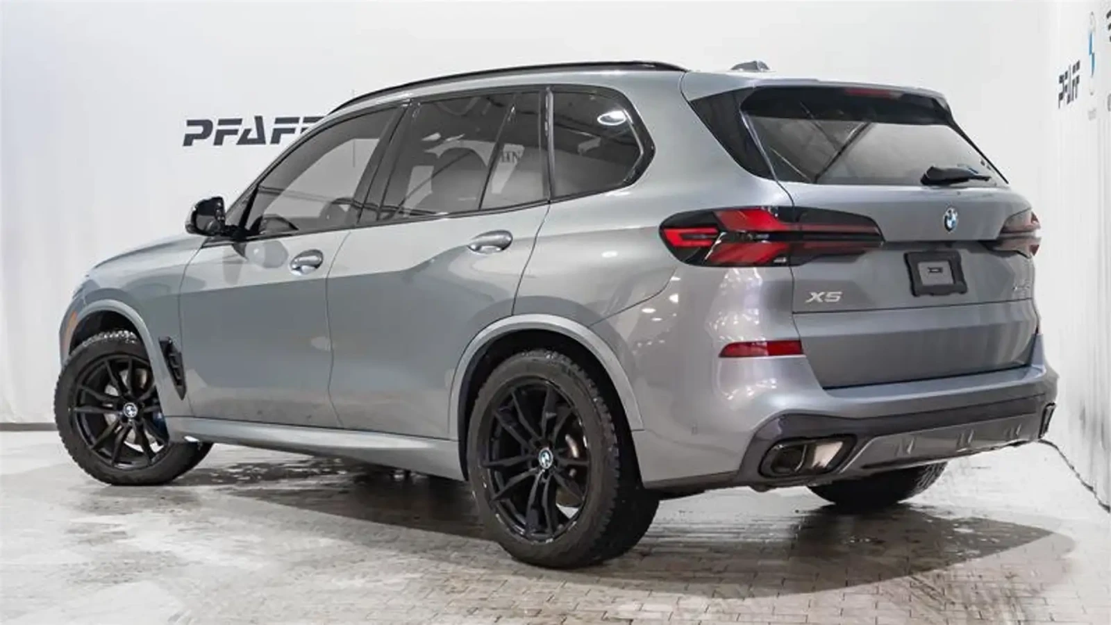 BMW X5 XDRIVE40I* ЛИЗИНГ* М СПОРТ, снимка 4 - Автомобили и джипове - 54738379
