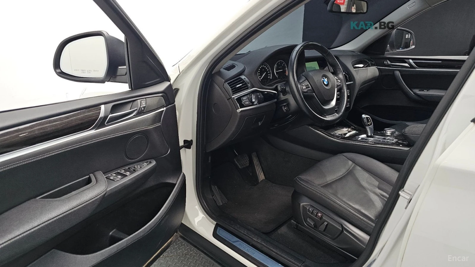 BMW X4 * X-DRIVE* M PACK* 360* Ambient Light* Head-up* , снимка 11 - Автомобили и джипове - 55063050