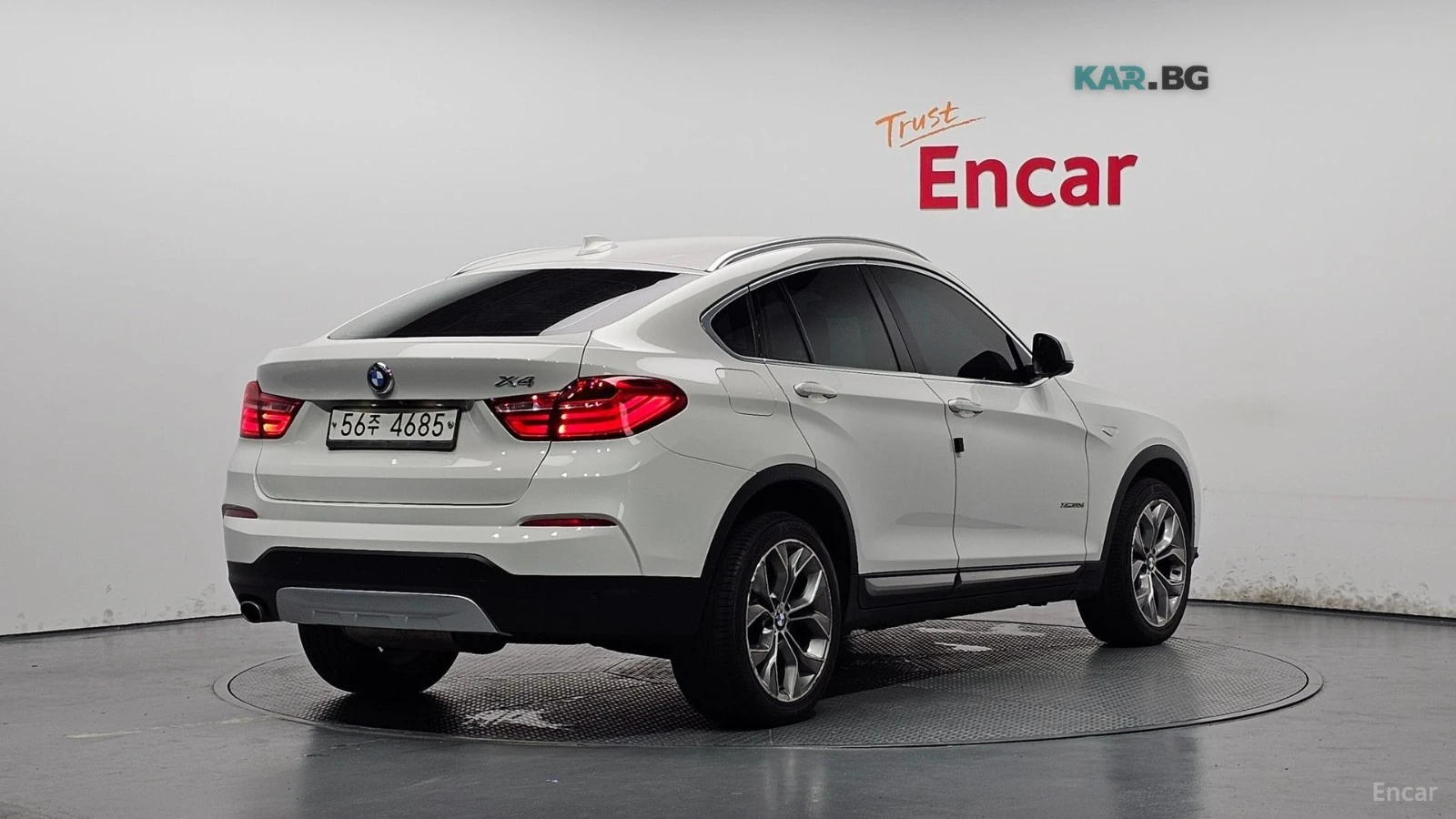 BMW X4 * X-DRIVE* M PACK* 360* Ambient Light* Head-up* , снимка 2 - Автомобили и джипове - 55063050