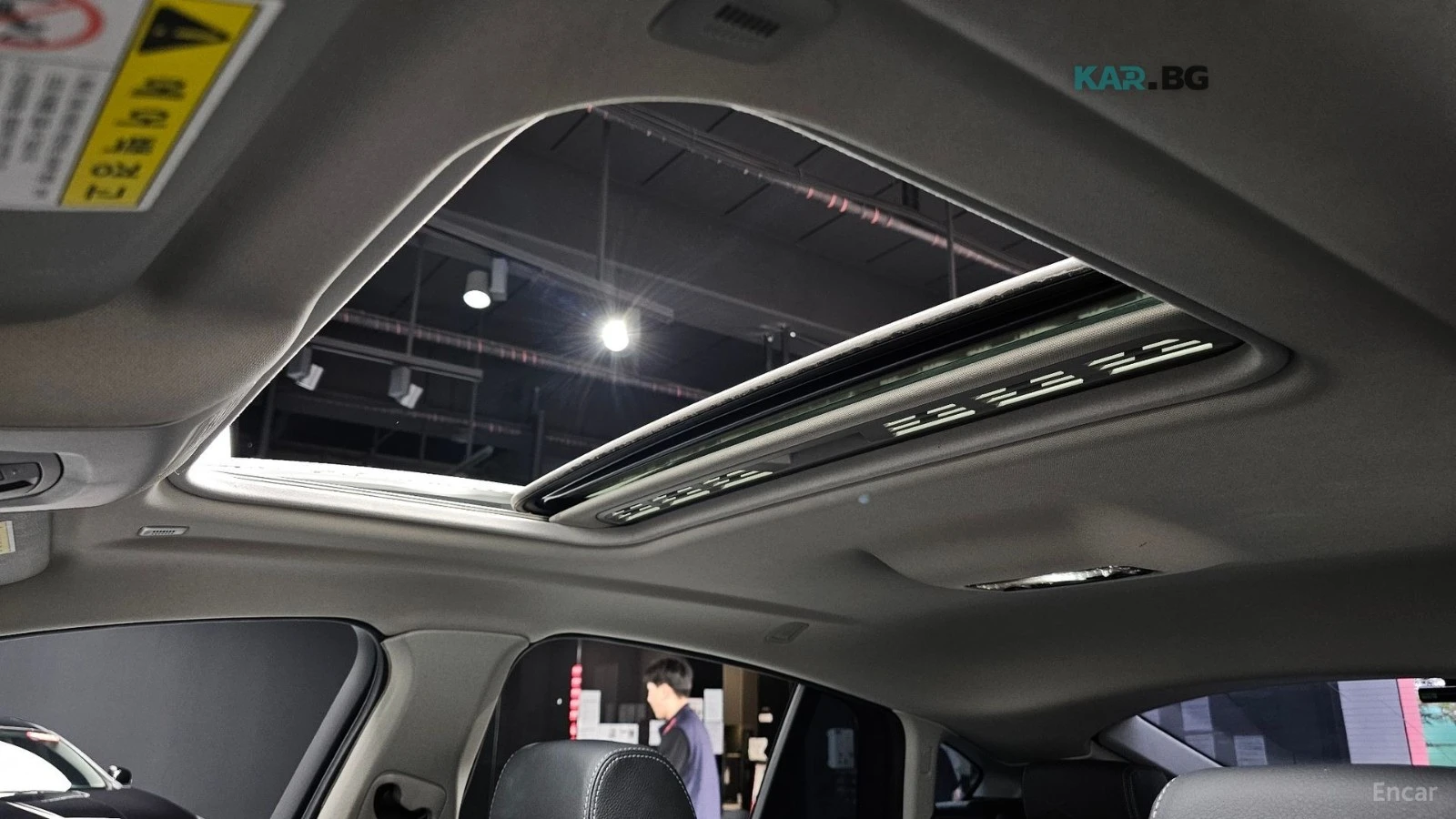 BMW X4 * X-DRIVE* M PACK* 360* Ambient Light* Head-up* , снимка 17 - Автомобили и джипове - 55063050