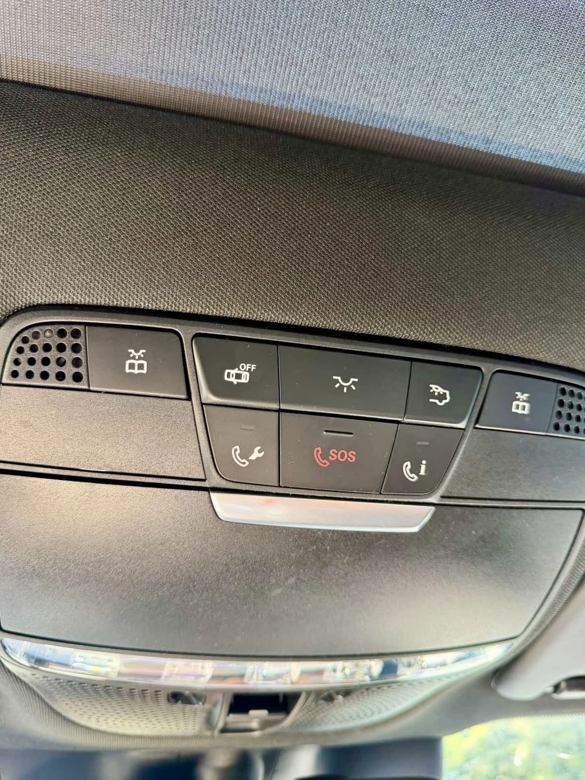 Mercedes-Benz GLC 300 4MATIC, снимка 9 - Автомобили и джипове - 55710861
