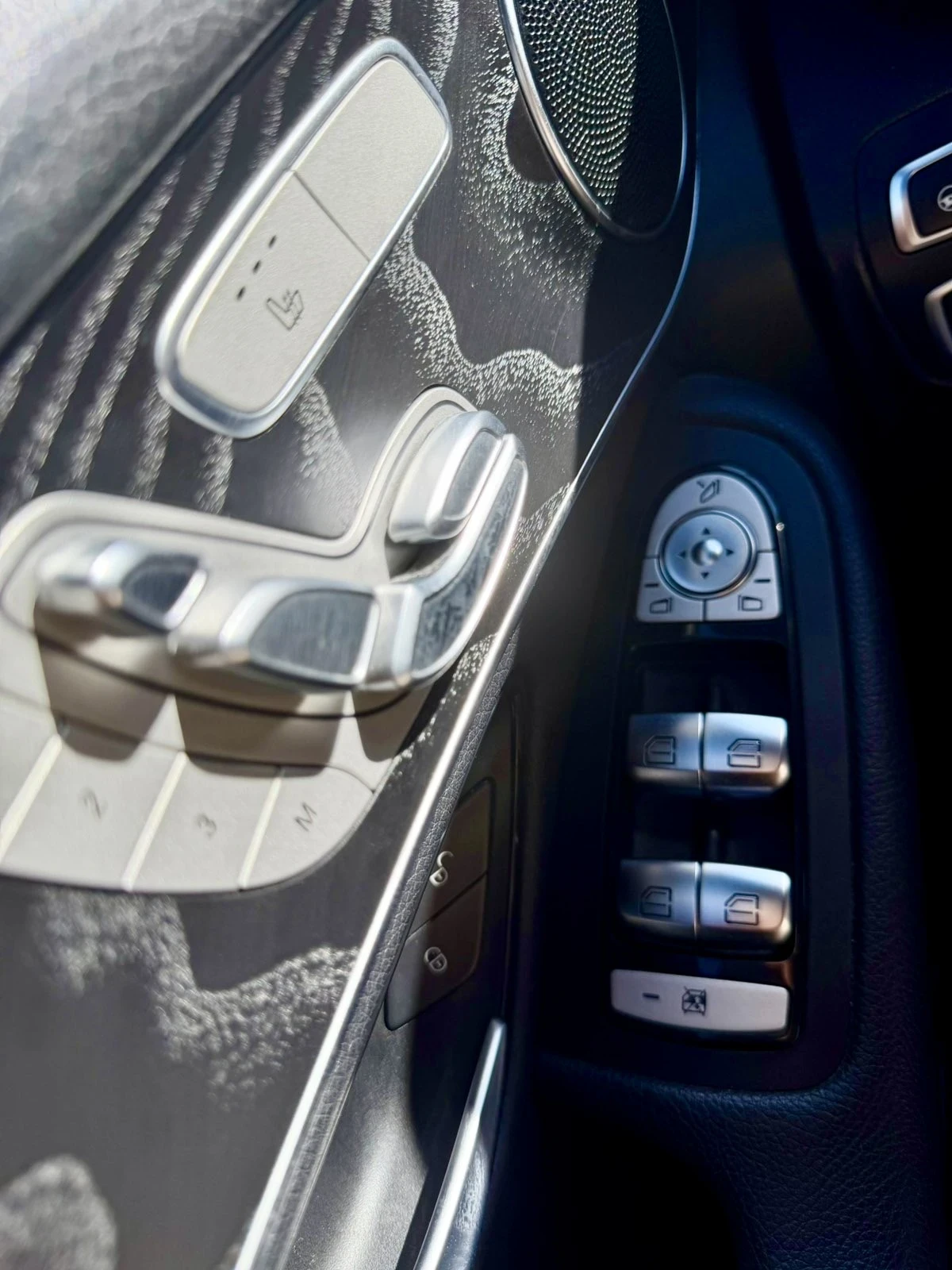 Mercedes-Benz GLC 300 4MATIC, снимка 8 - Автомобили и джипове - 55710861