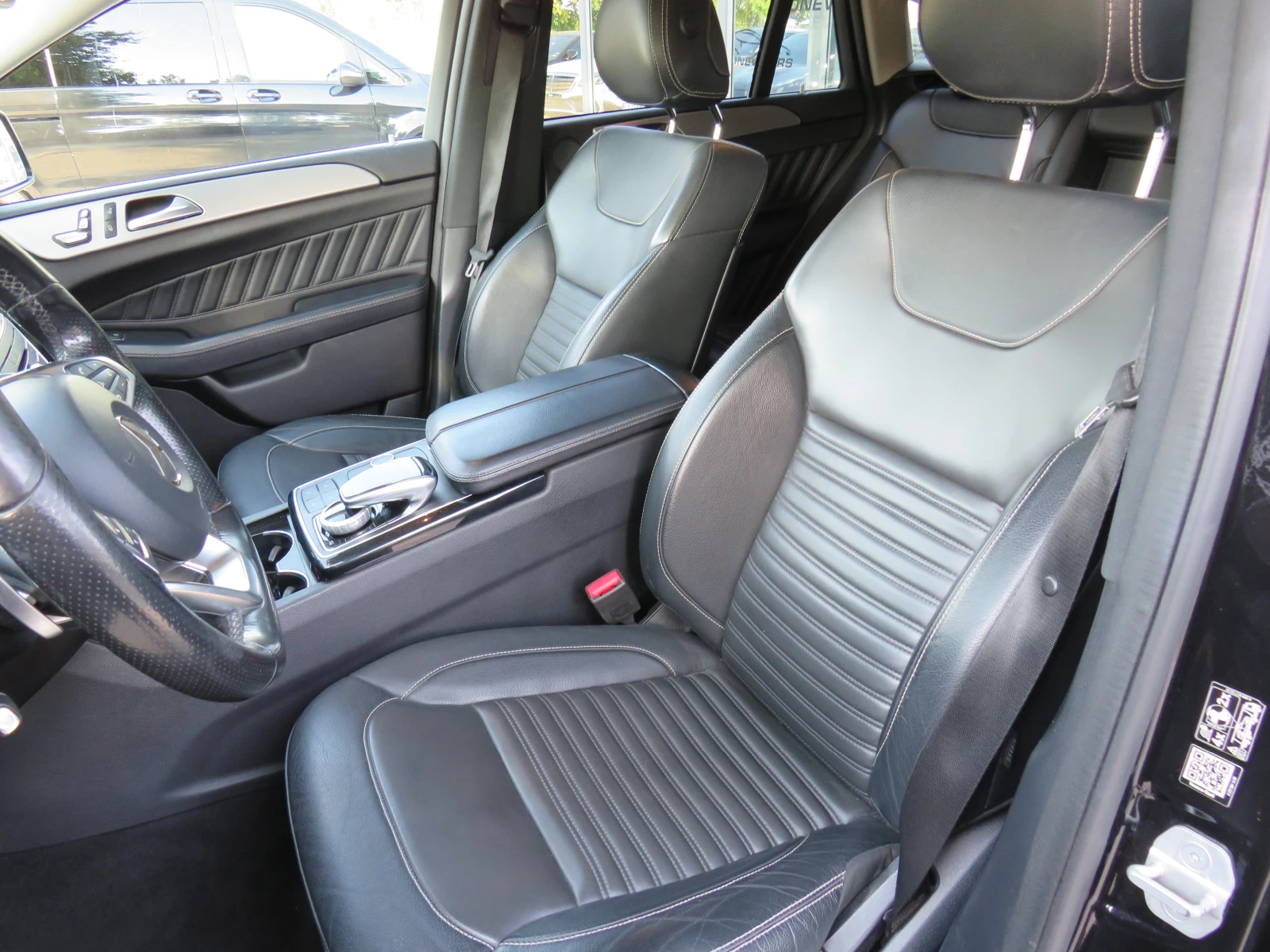 Mercedes-Benz GLE 350 CDI* AMG-LINE COUPE LED KEYLESS 4-MATIC 9G* , снимка 12 - Автомобили и джипове - 55934264
