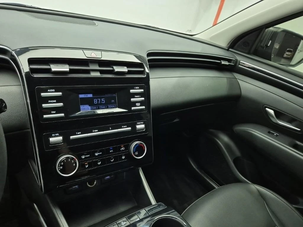 Hyundai Tucson Diesel 2.0 4WD autogeorge.com, снимка 8 - Автомобили и джипове - 56136930