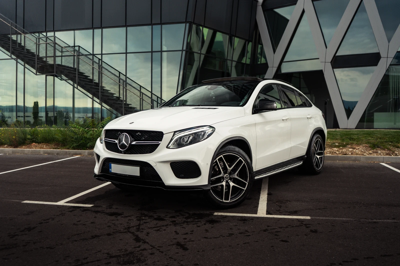 Mercedes-Benz GLE 350 Amg-Line/Coupe/Harmankardon/��������/360/Keyless | Mobile.bg � ����������� 2