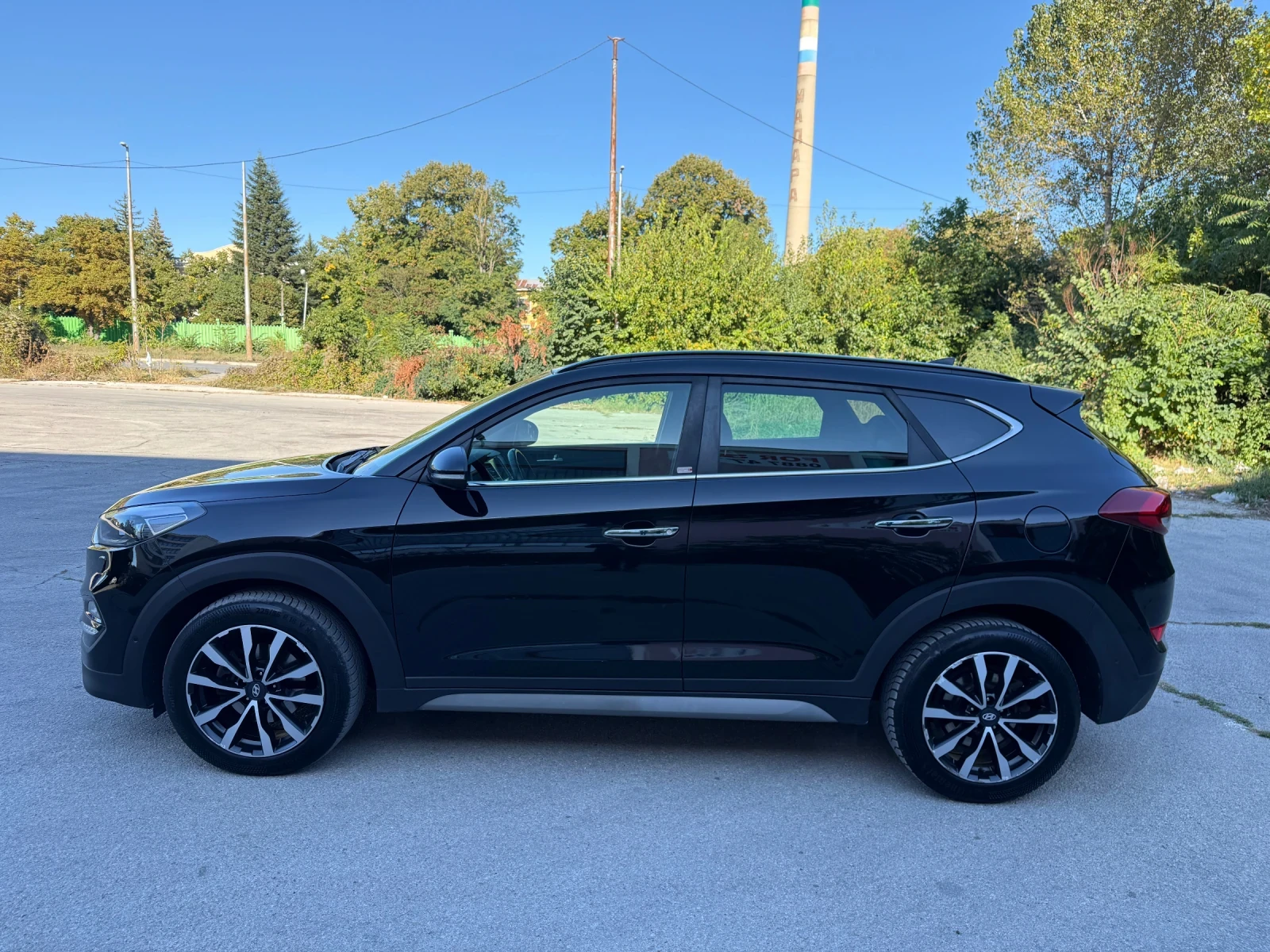 Hyundai Tucson 2.0CRDi / AUTOMATIC / VERTEX, снимка 6 - Автомобили и джипове - 56338488