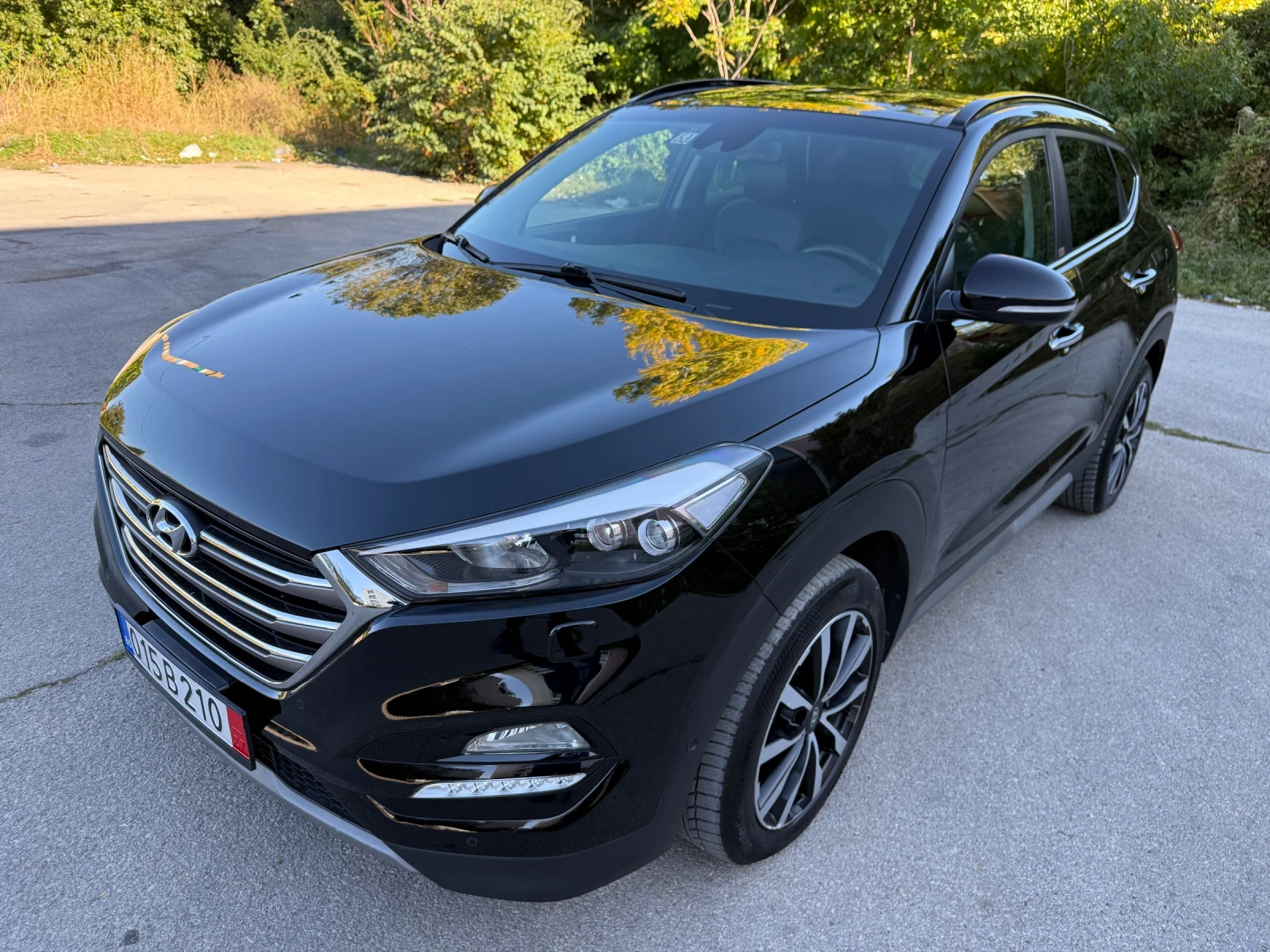 Hyundai Tucson 2.0CRDi / AUTOMATIC / VERTEX, снимка 7 - Автомобили и джипове - 56338488