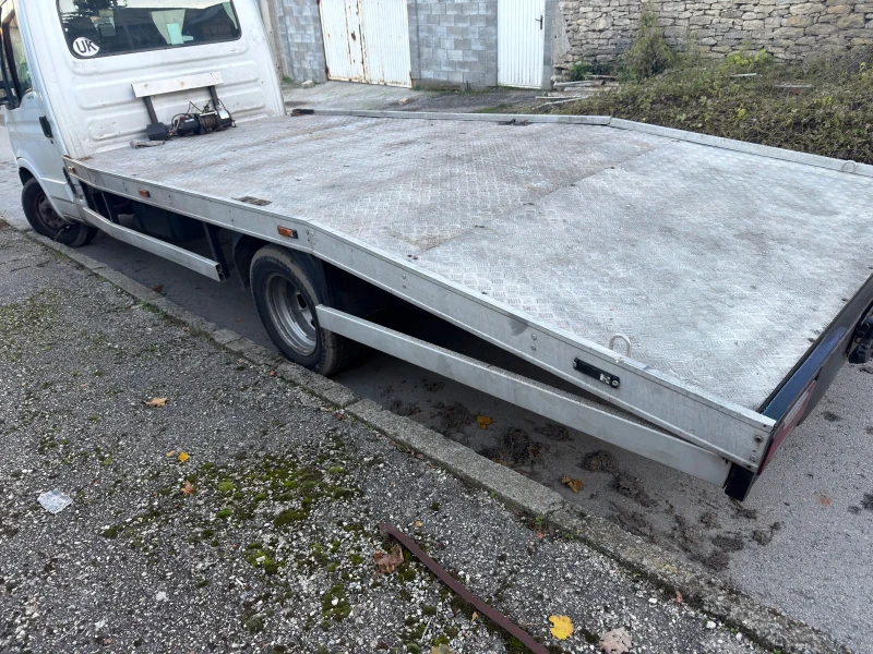 Iveco 35s12 Перфектен, снимка 11 - Бусове и автобуси - 52437836