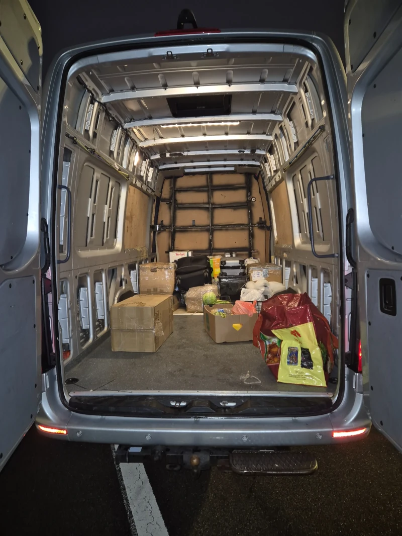 Mercedes-Benz Sprinter 319 319XXL, снимка 4 - Бусове и автобуси - 52905698