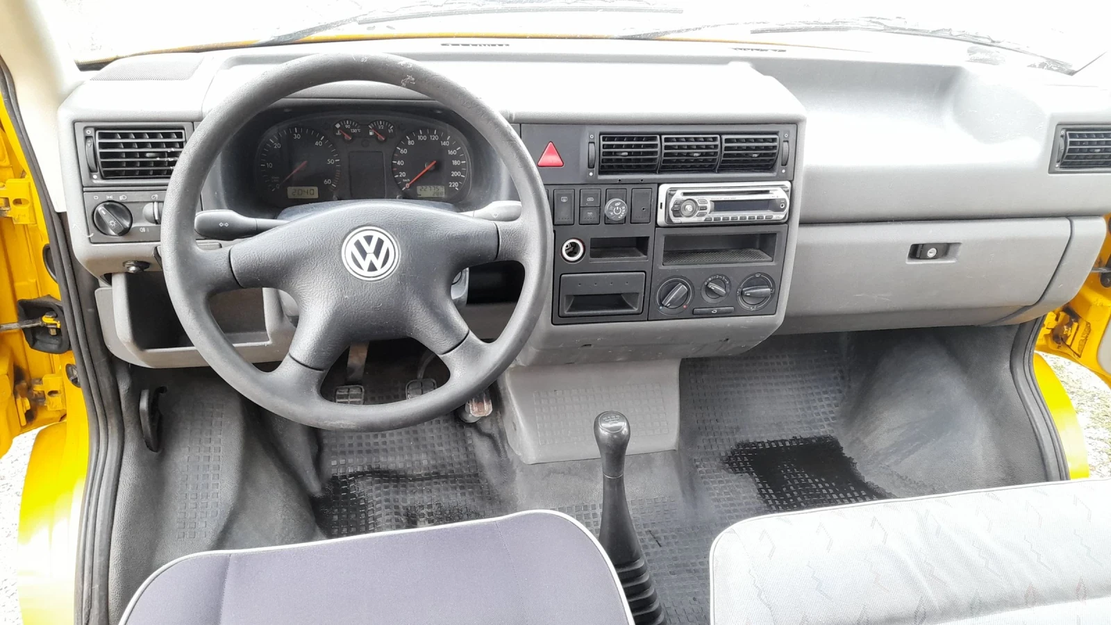 VW Transporter 2.0i Gaz Injection 84kc - изображение 8