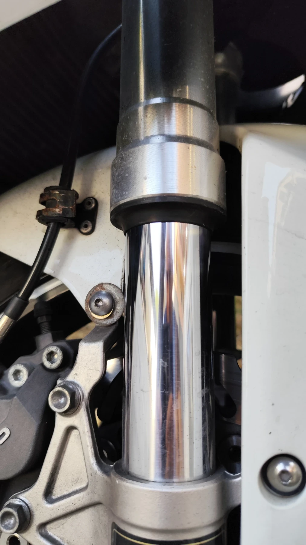 Suzuki Gsxr 750 - изображение 8