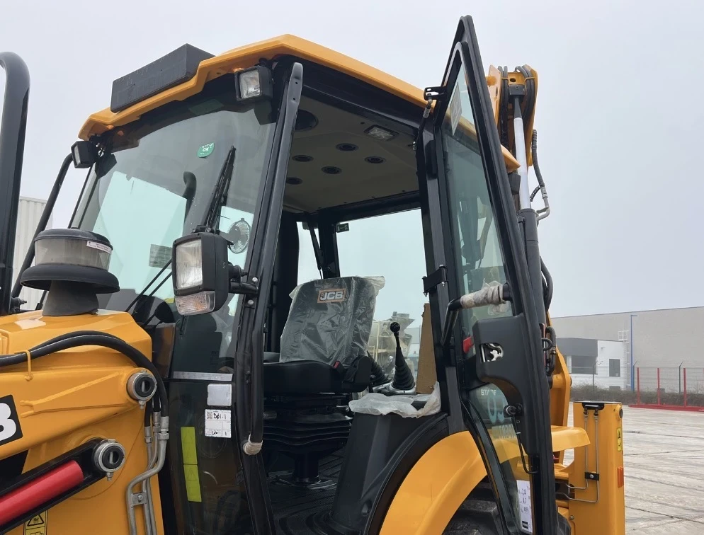 Багер JCB 3DX SUPER, снимка 6 - Индустриална техника - 54049474