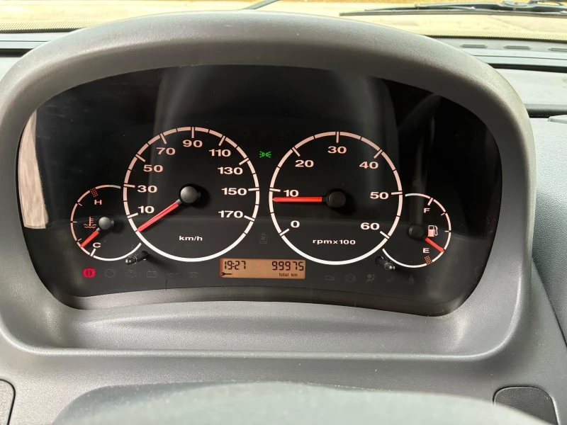 Кемпер Knaus SunLiner, снимка 15 - Каравани и кемпери - 52925363