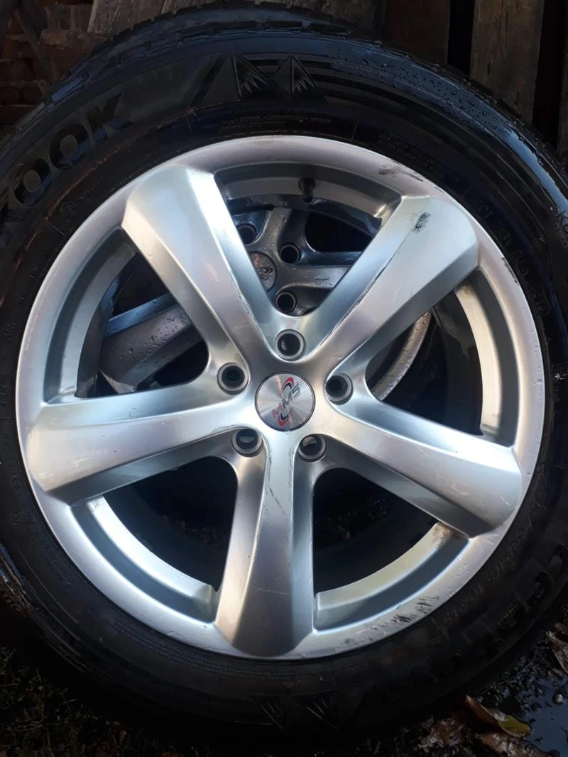 Гуми с джанти Hankook 235/60R18, снимка 3 - Гуми и джанти - 47629947