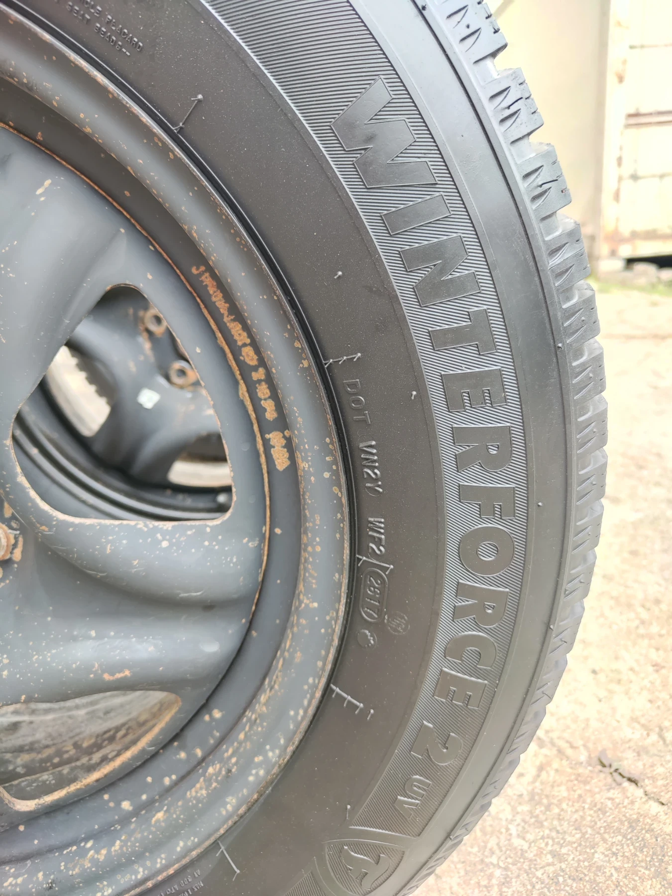    225/65R17  Toyota Rav4 | Mobile.bg   10