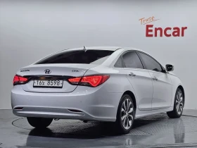 Hyundai Sonata 2.0, снимка 2