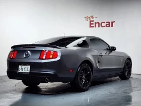 Ford Mustang 4.0i, снимка 2