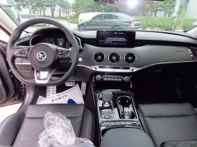 Kia Stinger Meister| Distronic| Heated Seats| Ventilated Seats, снимка 7