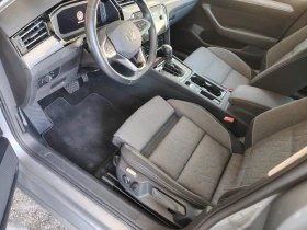 VW Passat 2023гDSG-DIGITAL-2.0TDi-150кс-FACE-ПЕРФЕКТЕН!, снимка 12