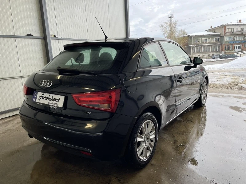 Audi A1 1.6tdi NAVI, снимка 6 - Автомобили и джипове - 43183249