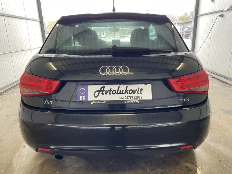 Audi A1 1.6tdi NAVI, снимка 5 - Автомобили и джипове - 43183249