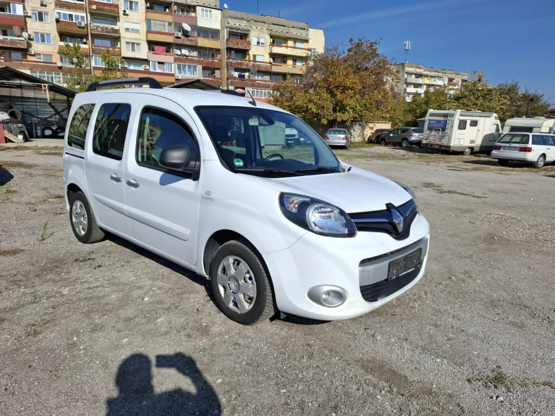 Renault Kangoo 1.5DCI, снимка 3 - Автомобили и джипове - 47786973