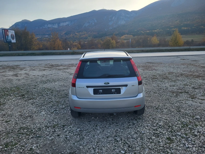 Ford Fiesta 1.4TDCi, снимка 4 - Автомобили и джипове - 47809327