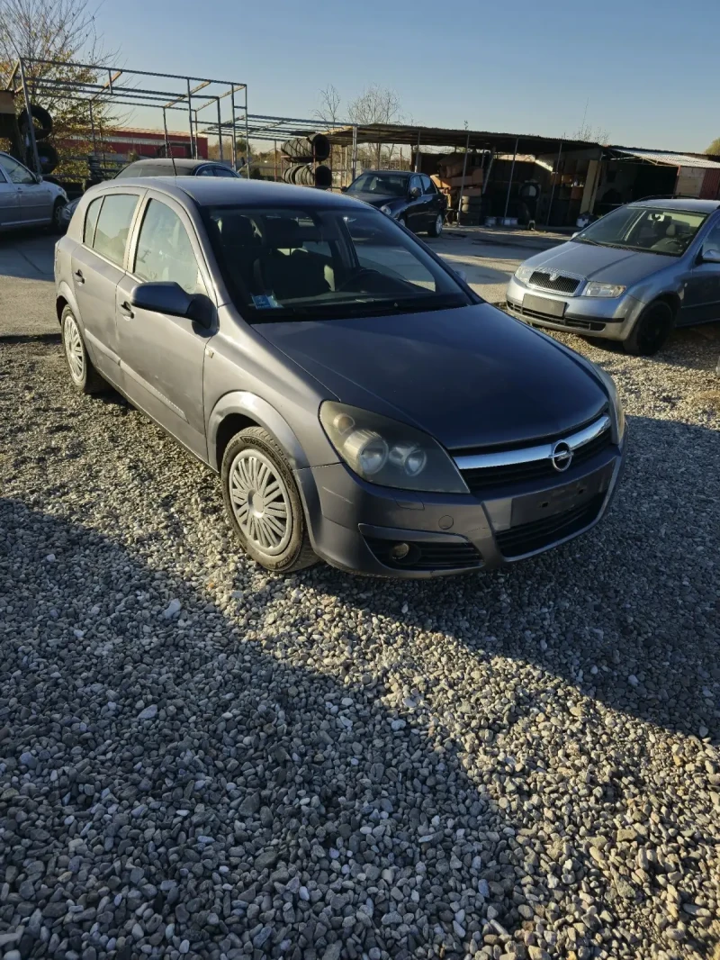 Opel Astra 1.9, снимка 3 - Автомобили и джипове - 48099252