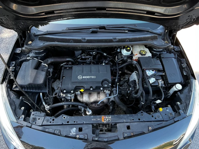 Opel Astra 1.4i 101кс, снимка 15 - Автомобили и джипове - 51364591