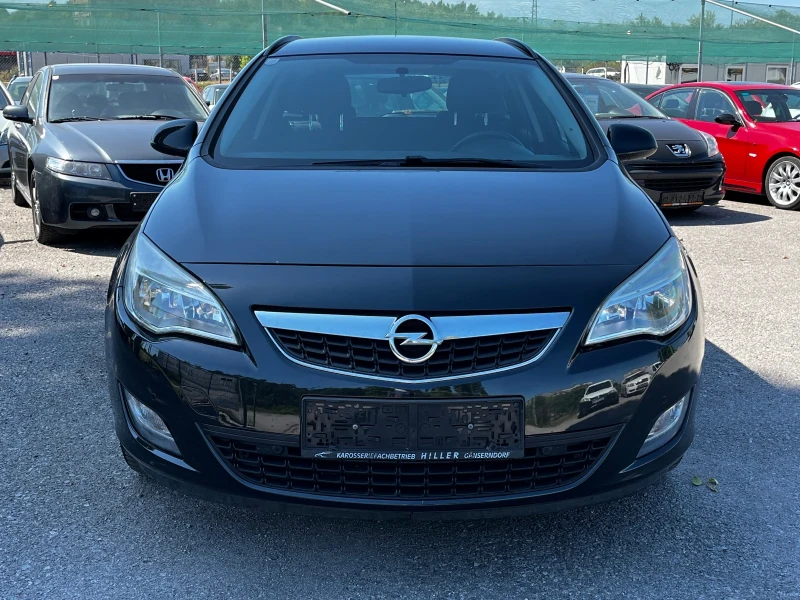 Opel Astra 1.4i 101кс, снимка 8 - Автомобили и джипове - 51364591
