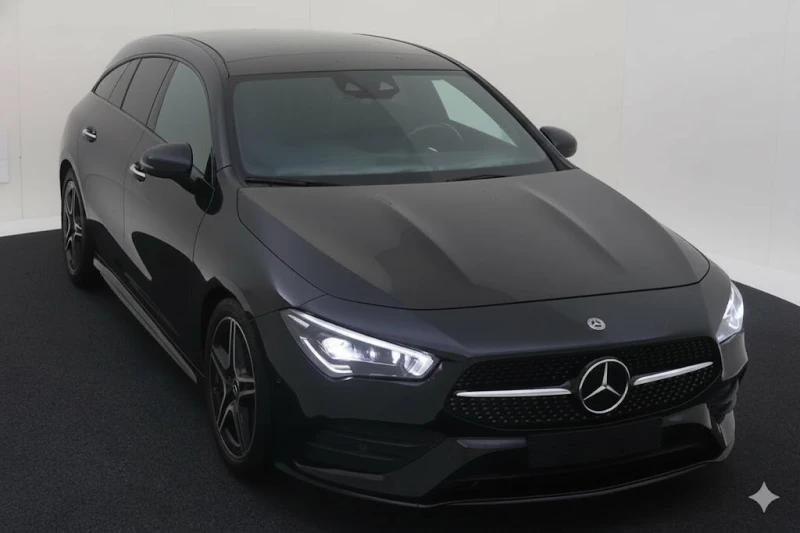 Mercedes-Benz CLA 200  Shooting Brake 200 Business Solution AMG, снимка 2 - Автомобили и джипове - 52574963