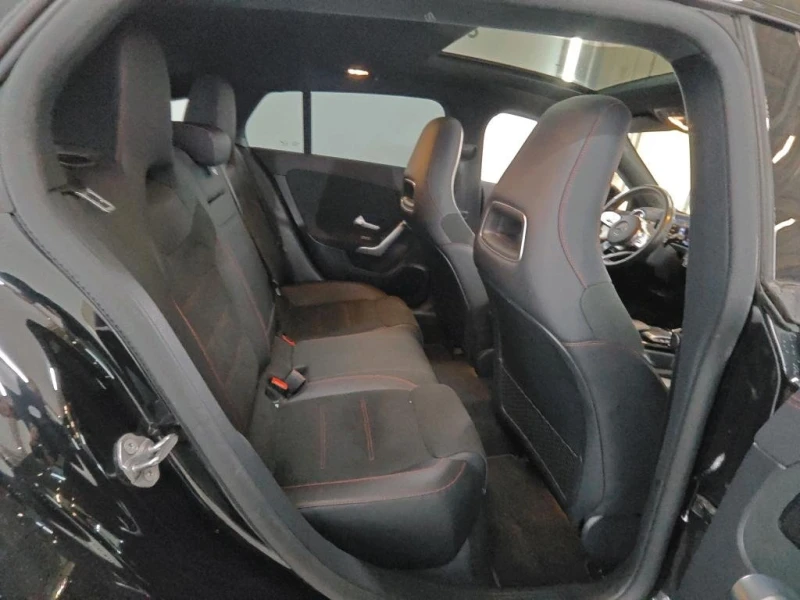 Mercedes-Benz CLA 200  Shooting Brake 200 Business Solution AMG, снимка 6 - Автомобили и джипове - 52574963
