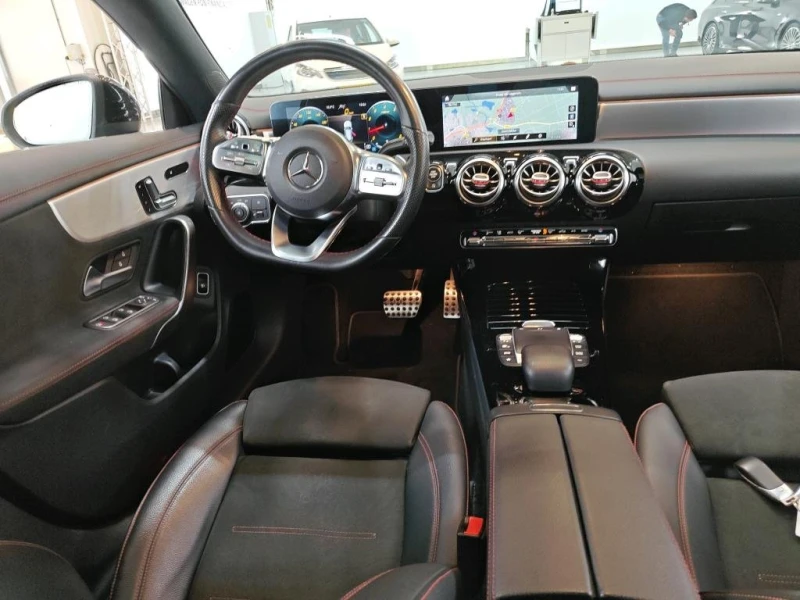 Mercedes-Benz CLA 200  Shooting Brake 200 Business Solution AMG, снимка 7 - Автомобили и джипове - 52574963