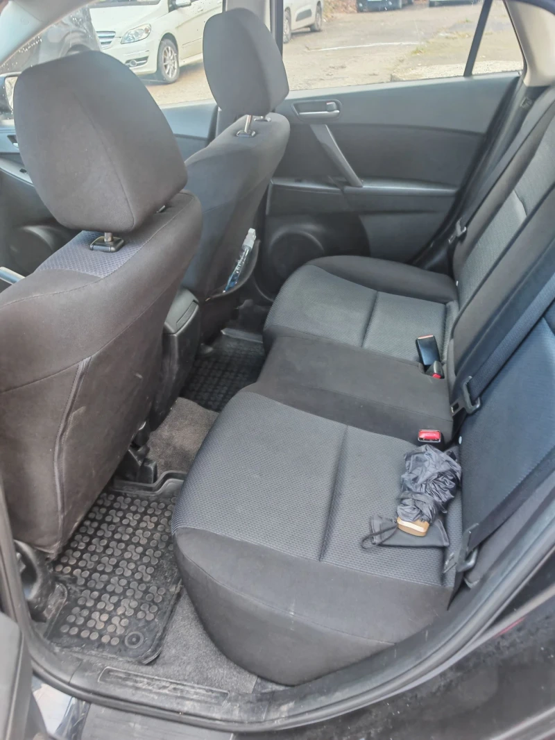 Mazda 3 HDI, снимка 8 - Автомобили и джипове - 53043093