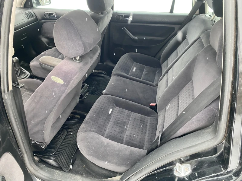 VW Golf 1.9 131 к.с. 6 скорости, снимка 9 - Автомобили и джипове - 53184856