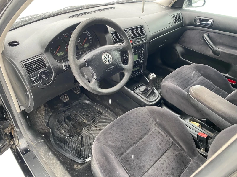 VW Golf 1.9 131 к.с. 6 скорости, снимка 7 - Автомобили и джипове - 53184856