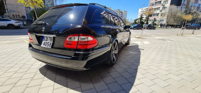 Mercedes-Benz E 500, снимка 8 - Автомобили и джипове - 53477091