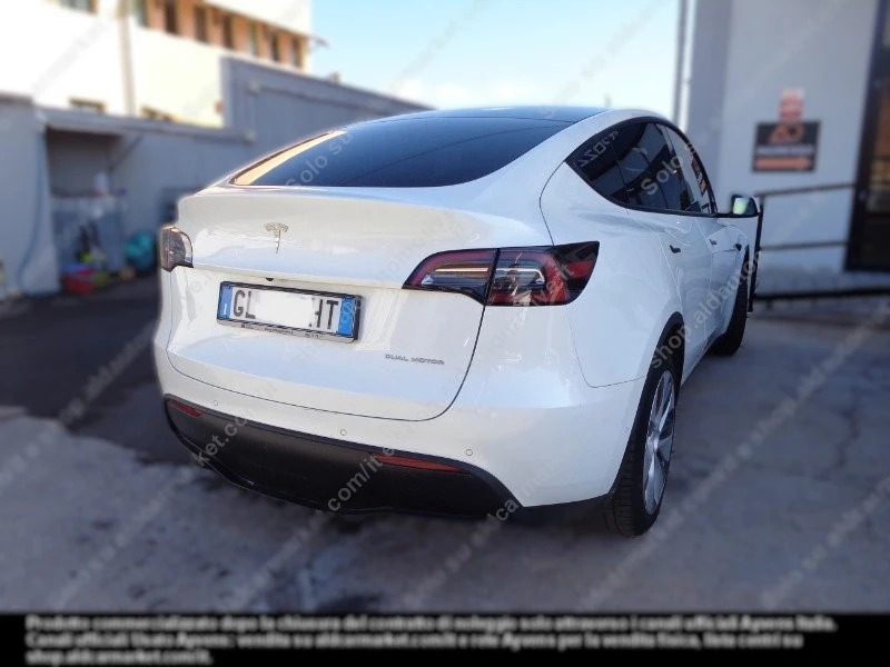 Tesla Model Y LONG RANGE AWD DUAL MOTOR - изображение 4