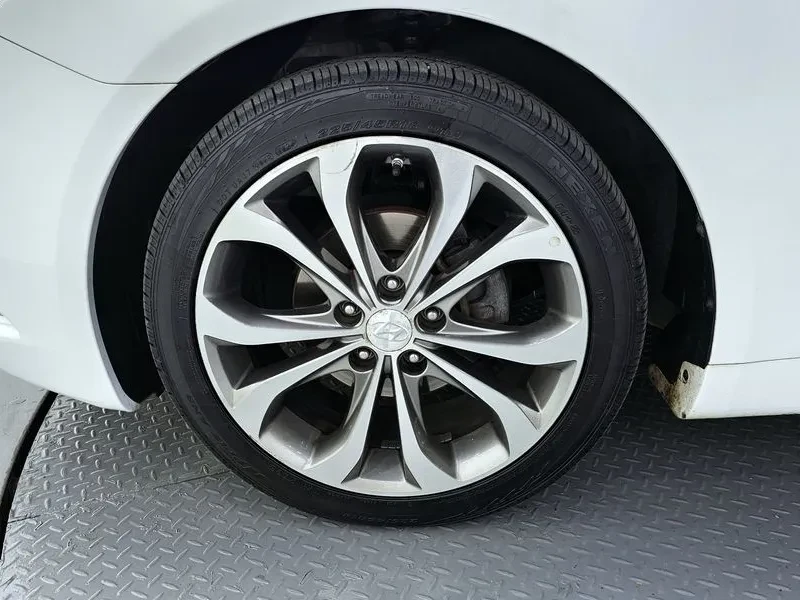 Hyundai Sonata 2.0, снимка 5 - Автомобили и джипове - 53558097