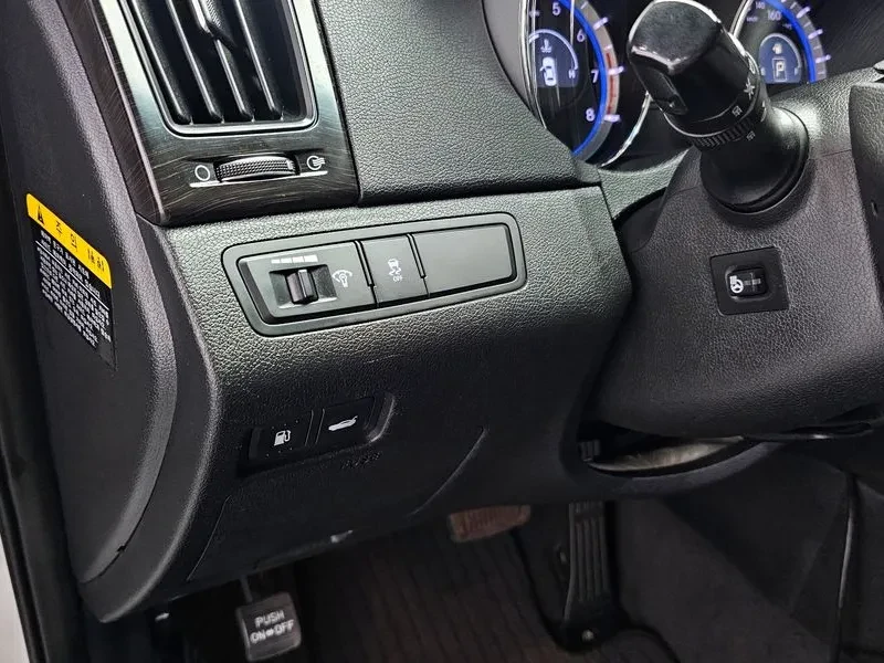 Hyundai Sonata 2.0, снимка 16 - Автомобили и джипове - 53558097